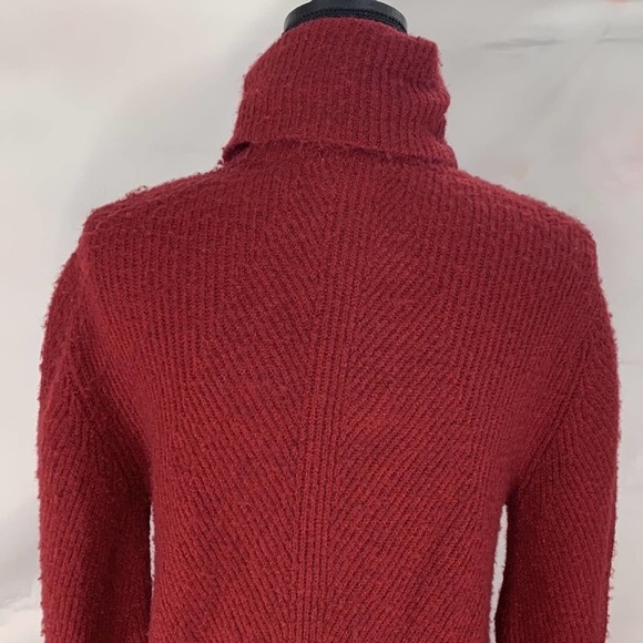 Nordstrom’s Sweet Romeo knit turtle neck sweater - Picture 5 of 8